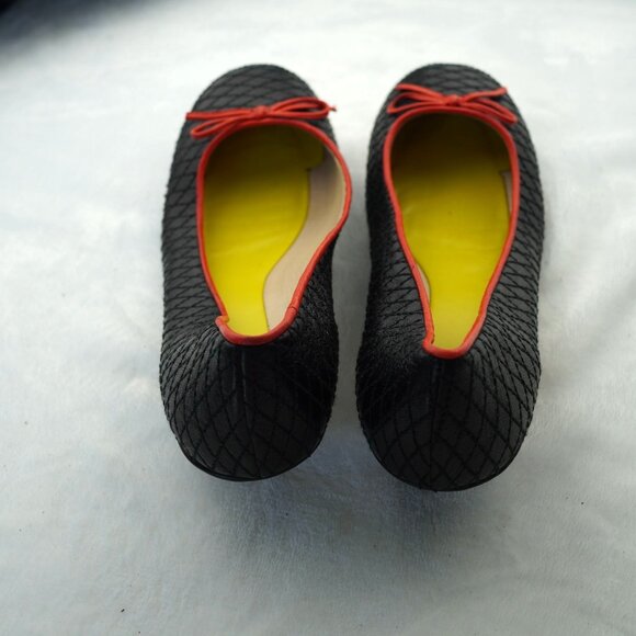 Kate Spade Quilted Leather Kitten Heel Ballet Pumps 7.5M Black Red Trim - Picture 5 of 16